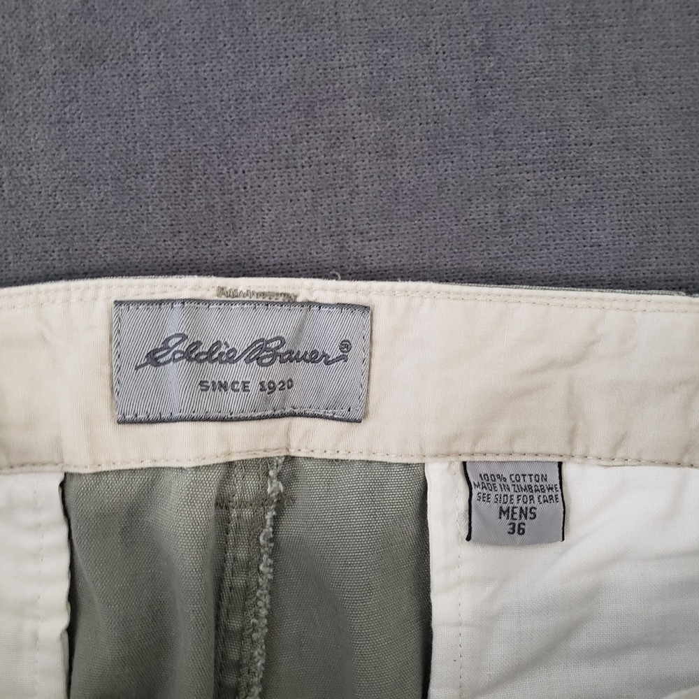 Men's Eddie Bauer Green Cargo Hiking Casual Shorts‎ Size 36 - Picture 10 of 12